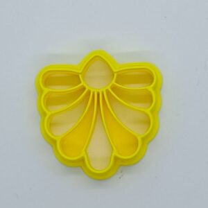 Sunshine Yellow Scallop Clay Cutter